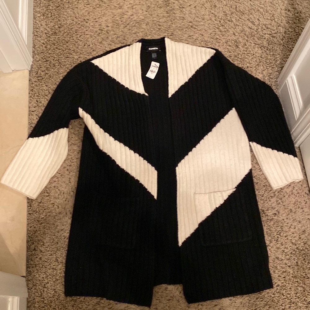 Long express sweater - NWT